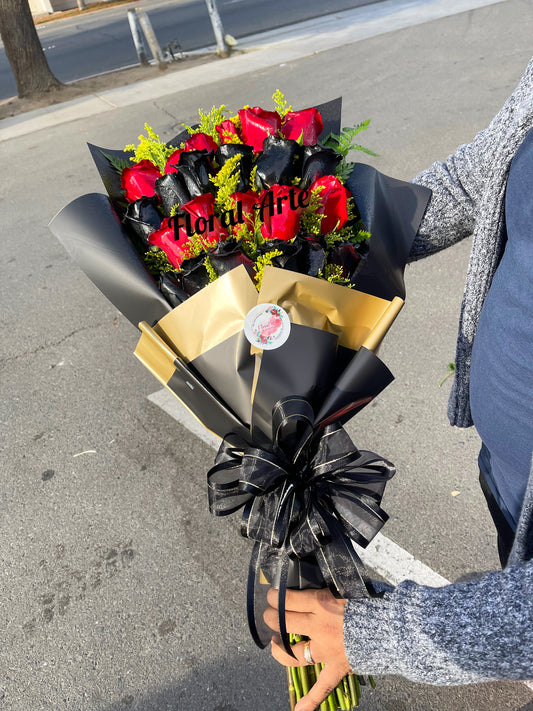 Black & Red Elegant Bouquet